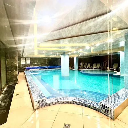 Belvedere Luxurious With Mountain Views, 450 M From Gondola Апартаменты